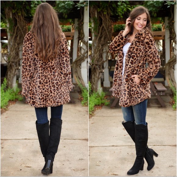 ✨RESTOCKED✨WARM YOU UP LEOPARD PRINT COAT - Picture 4 of 4